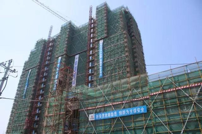 建设魅力港城 构筑宜居家园――上盘镇全力推进城镇项目建设 内外墙粉刷工程